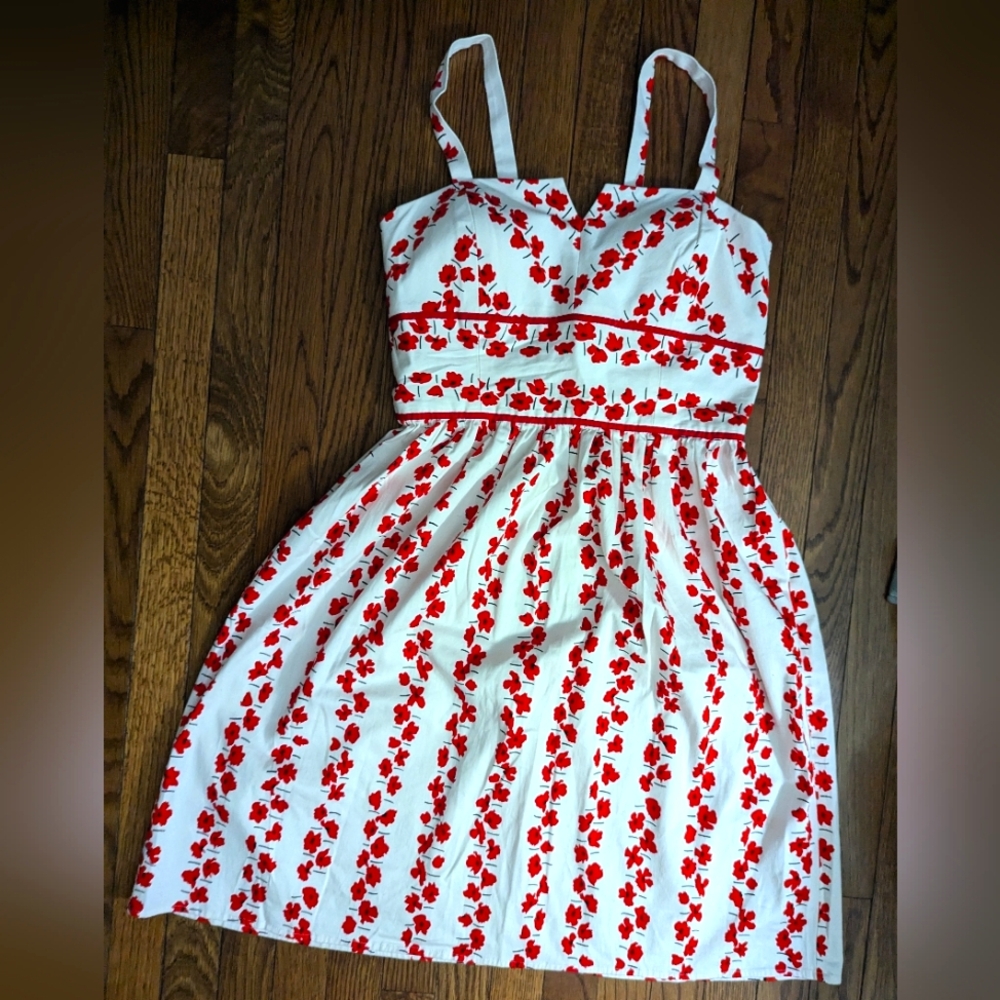 EUC poppy printed r&k originals sundress with adjustable straps, padded bust